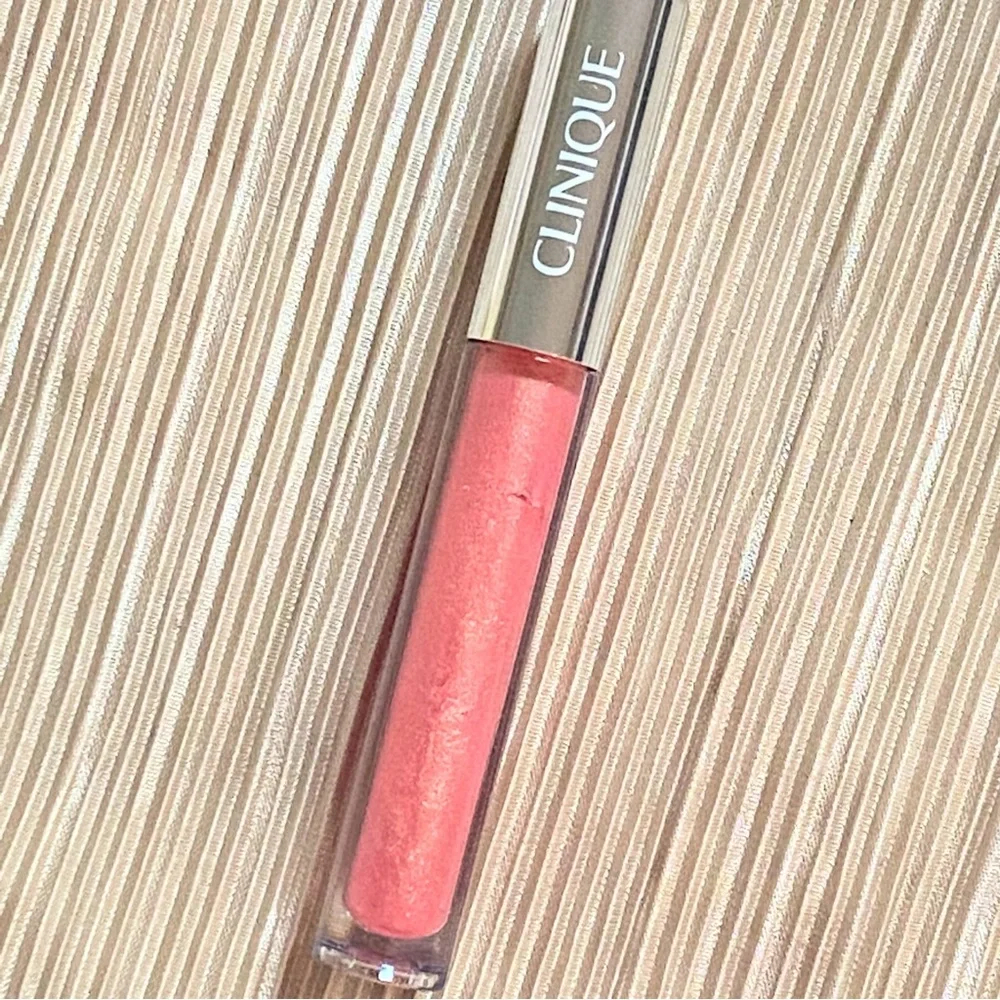 Clinique Pop Plush Creamy Lip Gloss Full Size 3.4ml 12 PARTY POP